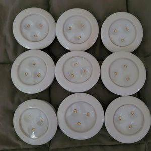 Led puck lights